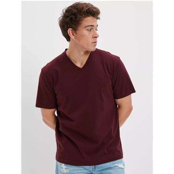 American Eagle Outfitters Other - American Eagle Outfitters Burgundy Soft V-Neck T-Shirt Large